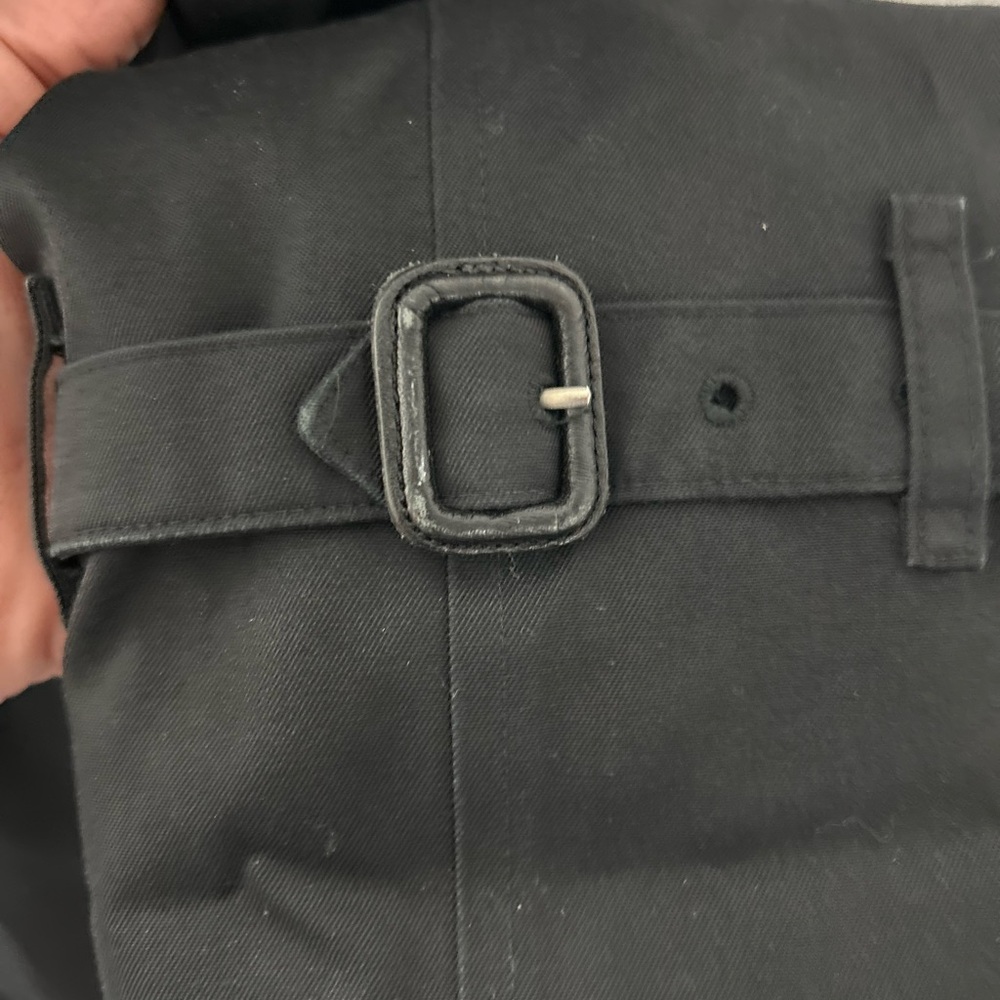 Burberry Black Double-Breasted Belted Trench - Picture 6 of 13